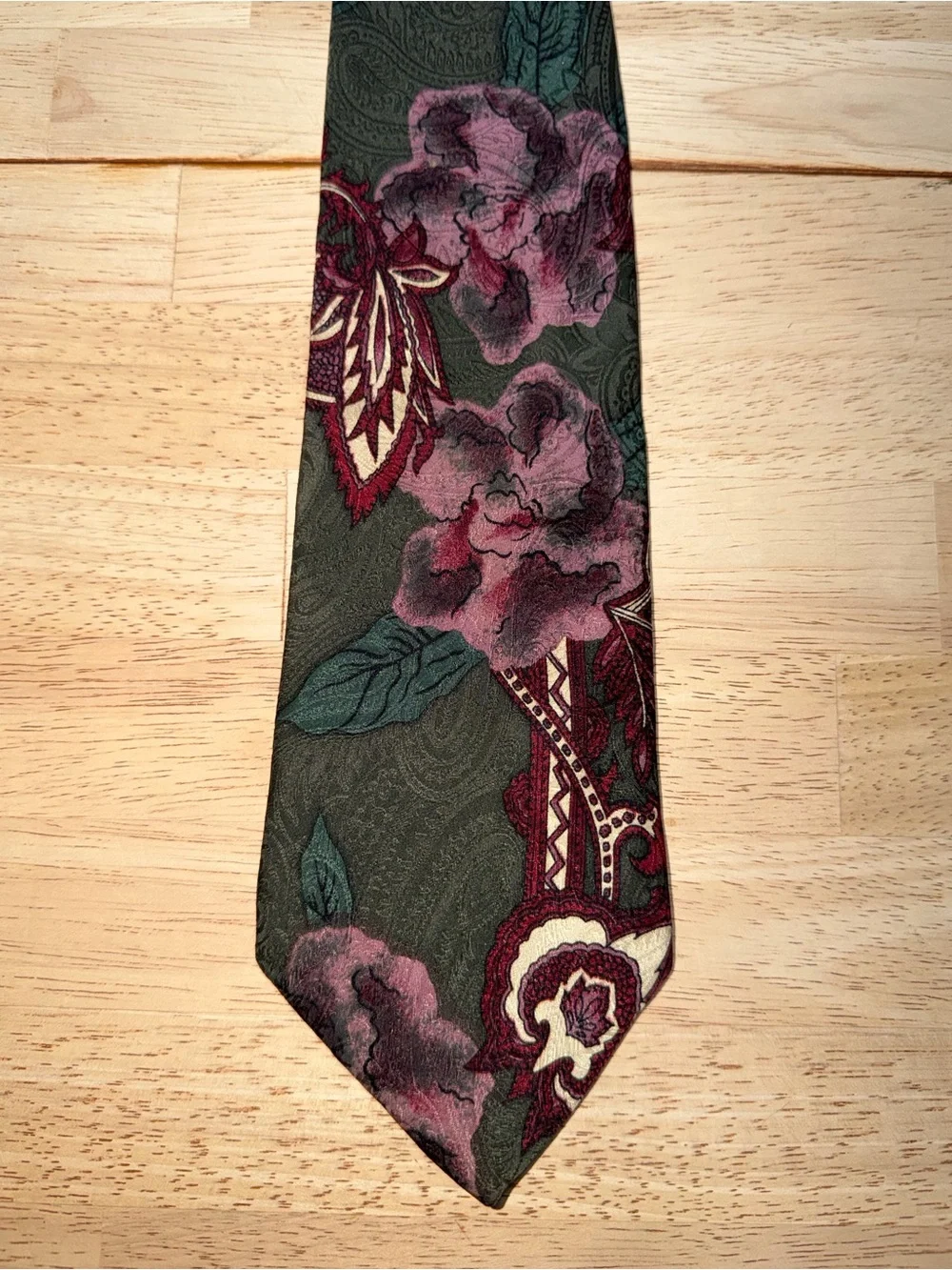 VINTAGE Polo Ralph Lauren 100% Silk USA Made Floral Paisley Necktie Multicolor